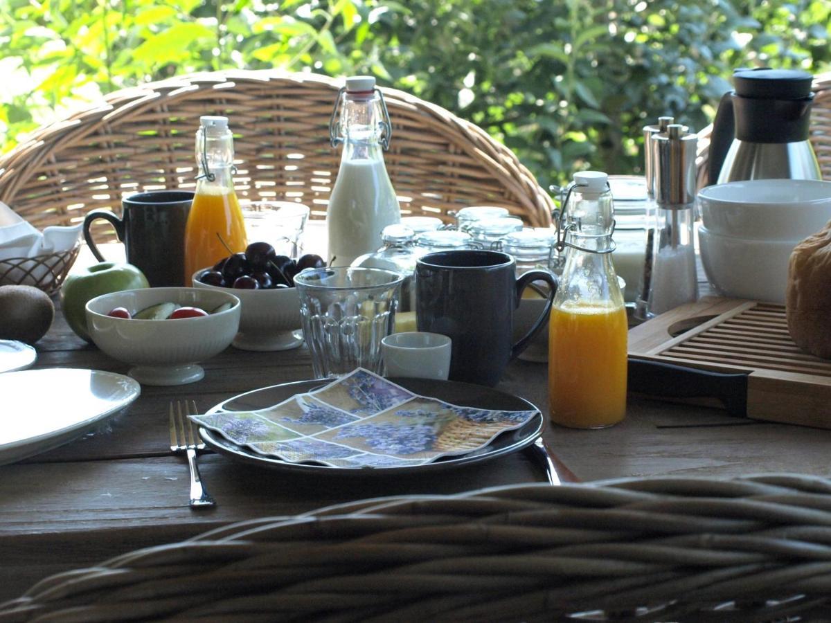 Bed & Breakfast De Schuur Inn Numansdorp Exteriör bild